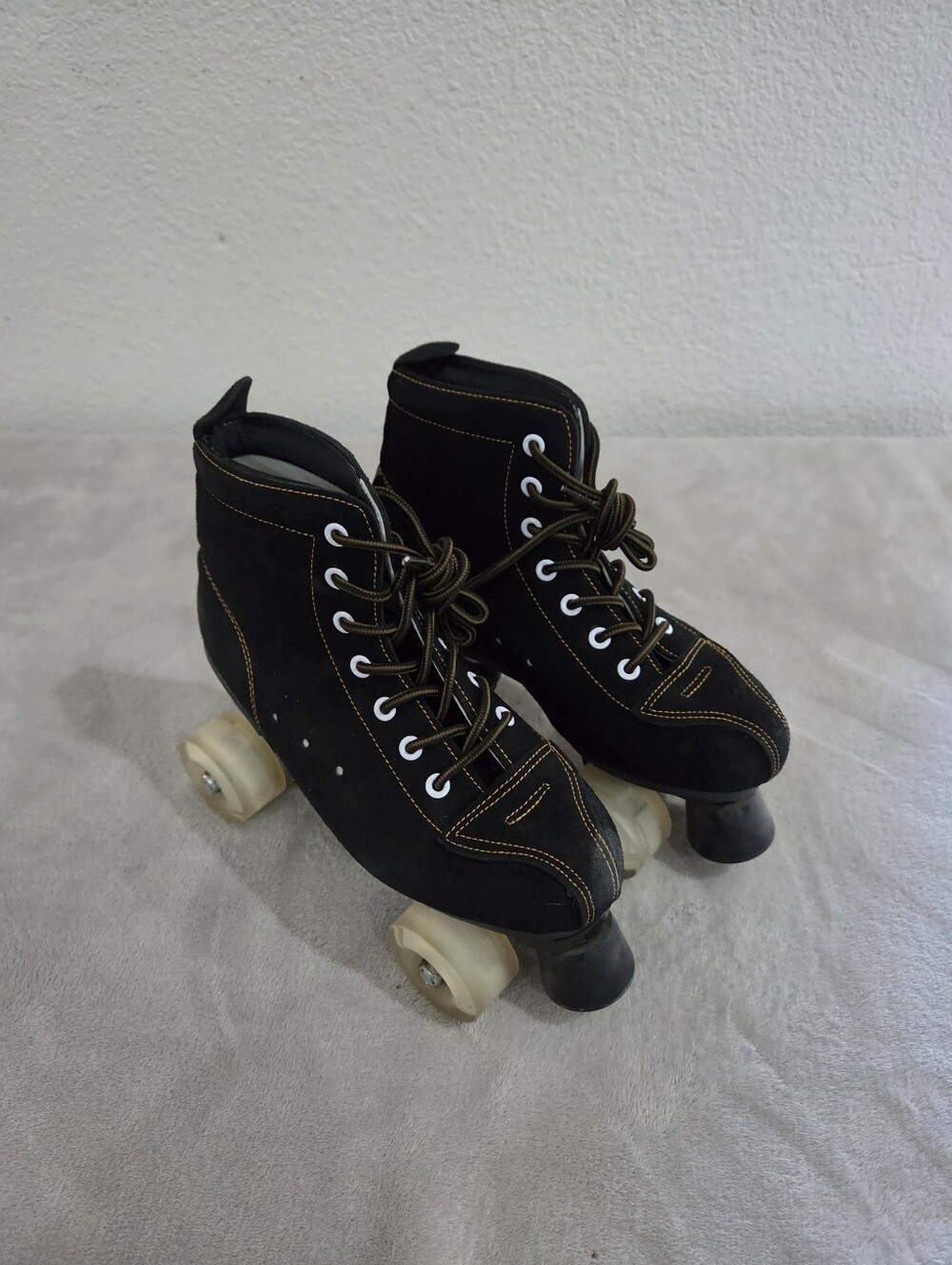 Xudrex Black Lightup Rollerskates With Tools And Bag
